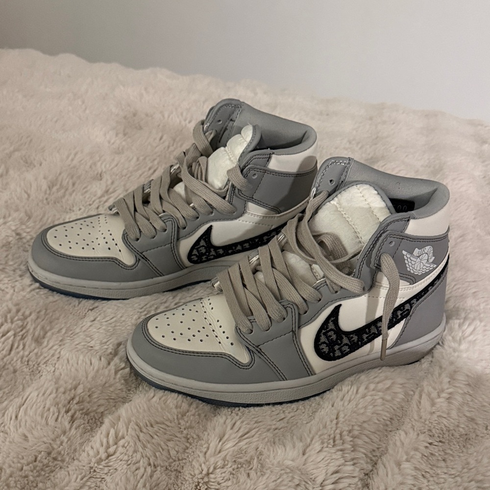 Dior x Air Jordan 1 High